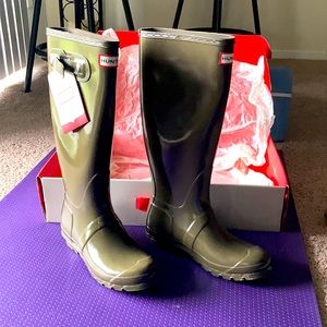 Hunter rain boots